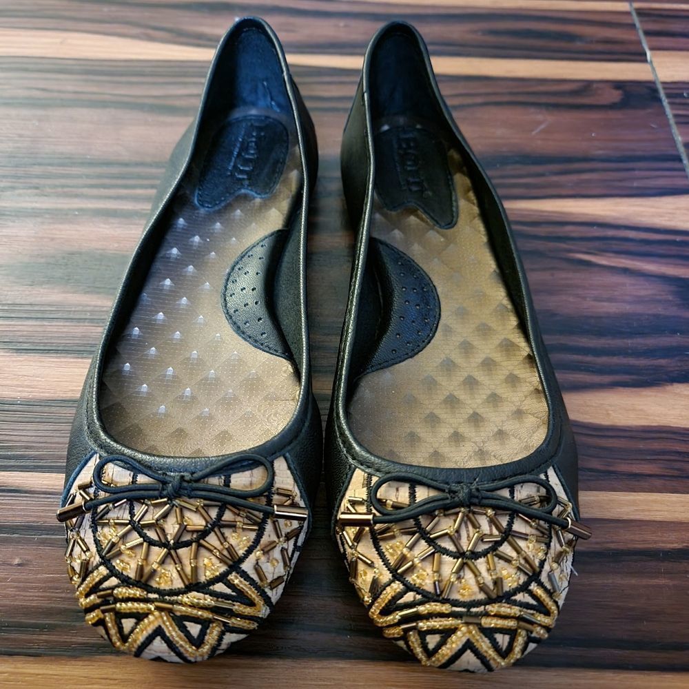 WOMENS BORN BLACK NAPPA LEATHER BALLET FLATS SZ 6.5M
